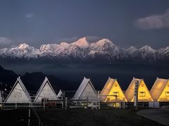 -牛背山