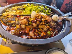 -鸣记脆皮烤鱼·海鲜烤鱼(三八广场店)