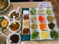 丝娃娃-贵凤凰贵州米粉(五道口店)