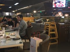 -新大咀港式茶餐厅(宝山万达店)