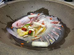 -鲜潭蒸汽石锅鱼(五道口购物中心店)