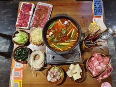 -黔有有贵州酸汤夺夺粉火锅(五味十字店)