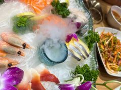 -青瓦餐厅·生鱼片·韩园烤肉(西塔店)