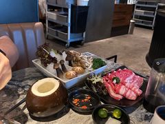 -大头椰·海南椰子鸡火锅(思明万象城店)