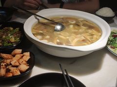 -滇铺子(欣都龙城店)