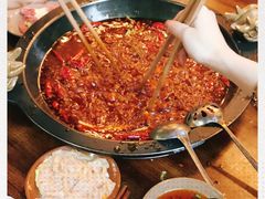 -黄潇洒老火锅(九眼桥宏济巷店)