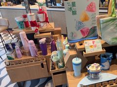 -星巴克臻选(莘庄仲盛店)