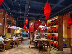 大堂-老滇山寨•云南特色菜•地方菜•民族风情歌舞表演(金碧店)