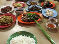-黄亚细肉骨茶(仰光路店)