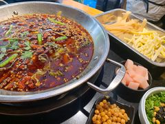 -小饕荟雅安贡椒鱼鲜馆(广福桥店)