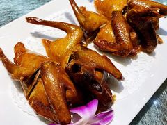 盐焗乳鸽-老长沙湘菜馆(凤凰路店)
