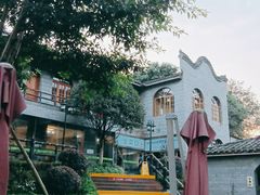 -楠柏弯休闲山庄(梨花溪店)