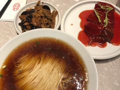 红汤面-松鹤面馆·古法焖肉面(观前店)