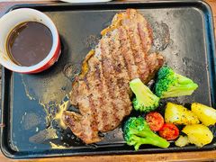 -必胜客(东三路店)