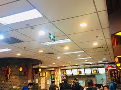 大堂-老边饺子馆(北京南站3店)