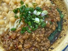 -张记奔吃小面