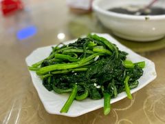 蒜蓉炒菜心-双月饭店·20年老字号(新村店)