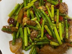 蒜苔回锅肉-胖子川香