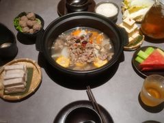 -罗勒家·养生火锅· Bistro(大望路店)