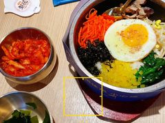 石锅拌饭-梨花牛肉汤饭(仁恒伊势丹店)