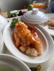 -童谣里医疗级月子中心(独栋湖景店)