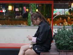 -三亚火车头万人海鲜广场