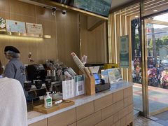 -霸王茶姬(五一路店)