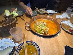 -洱火云南酸菜牛肉火锅(石景山当代商城店)
