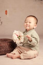 -小鬼当佳儿童摄影(河北保定店)