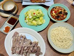 -贯贯吉·清真餐厅(浙江中路店)