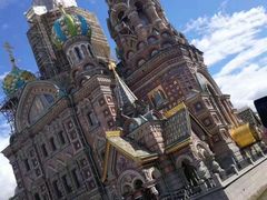 -滴血救世主教堂