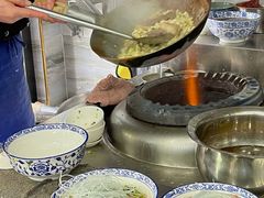 -刘兰英牛羊肉泡馍(立新街店)