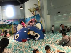 -蒙特利亲子乐园