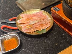 -韩烧牛中牛·甄选黑牛烤肉(黑金店)