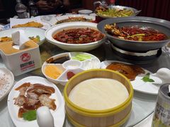 -鑫巴蜀小镇 · 水煮鱼专研店(玉桥店)