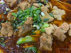 -胥佳烧鸡公牛肉面馆