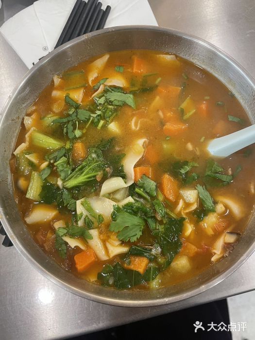 董小西的凉皮和椒麻鸡(三元桥店)新疆汤饭图片