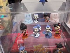 -泡泡玛特POPMART (北京超极合生汇店)