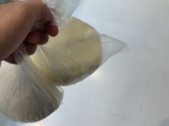 -白玉兰食品甜凤店(合生汇店)