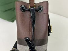 -星裳二手奢侈品回收鉴定(新华路店)