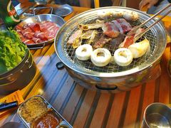 -叽叽扎扎烤肉场(生态城万达店)