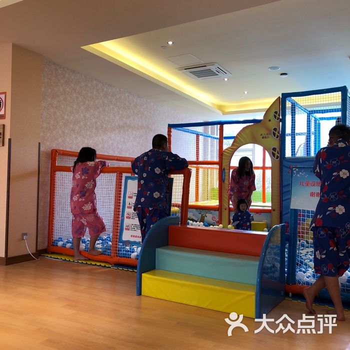 晴朗谷温泉穗乃花