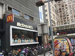 -麦当劳(光新乐购店)