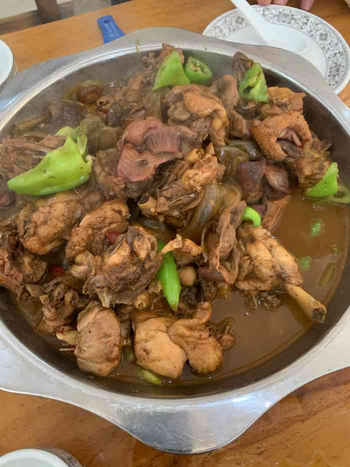 王小二炒鸡店(夏庄路店)-"菜量口味差了好多……点了个鸡 没啥东西鸡.