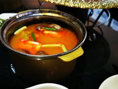 开胃番茄锅-鲁西肥牛(九方购物中心店)