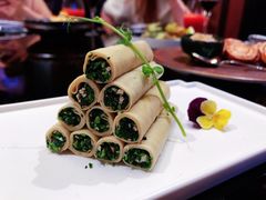 香干马兰头卷-杭州西子湖四季酒店·金沙厅