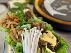 -云琴家·白族石板烧·菌锅(三十九年姐妹传承店)