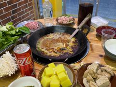-黔老锅地摊火锅(盐务街店)