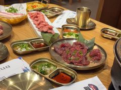 -青瓦餐厅·生鱼片·韩园烤肉(西塔店)