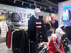 -fila(日月光中心广场店)